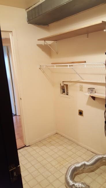 Building Photo - 2 bedroom in Elkhart IN 46514
