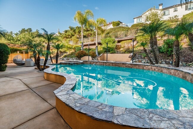 Building Photo - Luxurious home in the Westcliffe Community of San Elijo Approx. 4181sq feet that includes pool/sp...