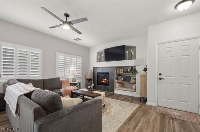 Building Photo - 1069 Sheer Paradise Ln