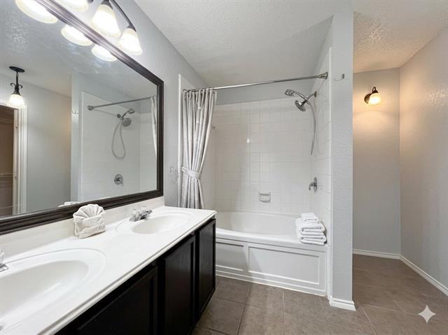 Building Photo - 4405 Centennial Ct