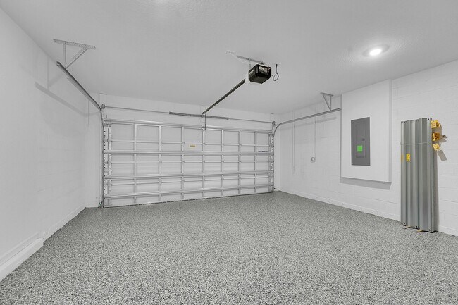 Building Photo - 1012 Bent Creek Dr