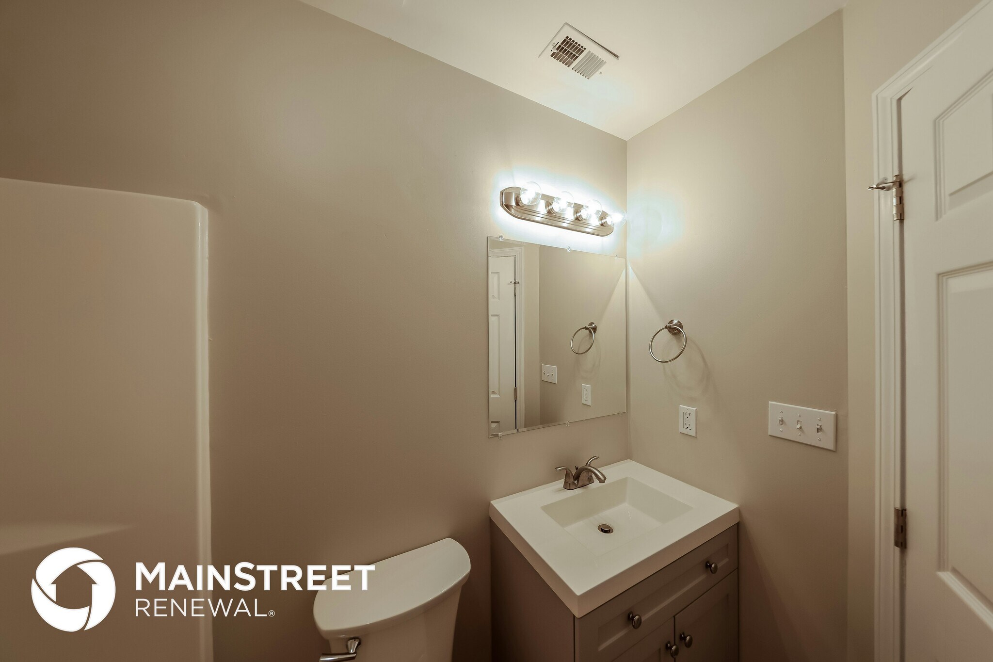 Building Photo - 20959 Walnut Ln