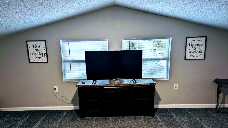 Building Photo - 1940 Timberline Way