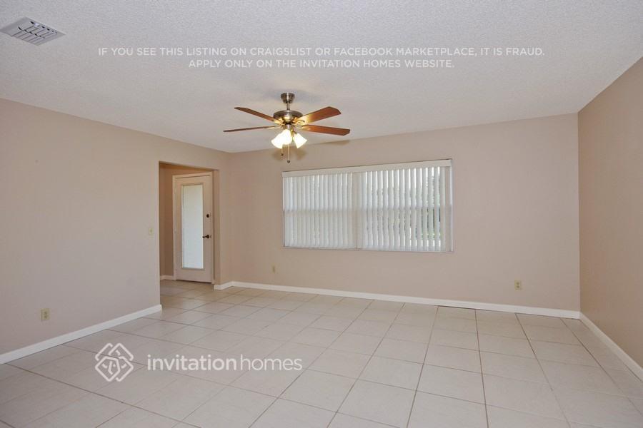 Building Photo - 104 Woodfield Ct