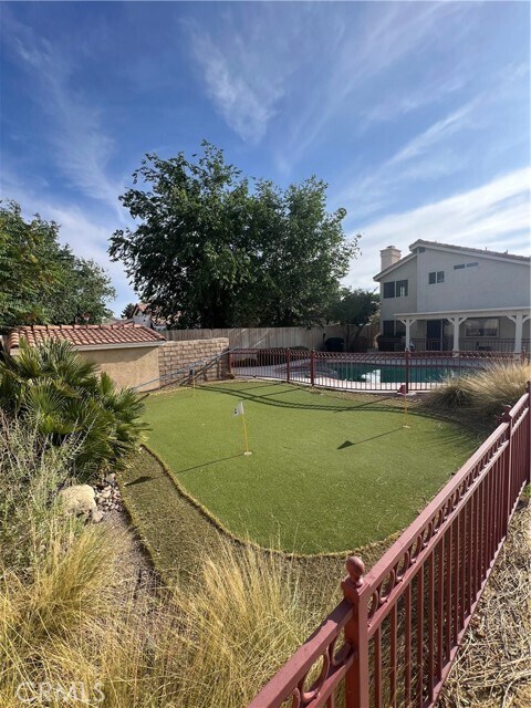 Primary Photo - 44256 Sundell Ave