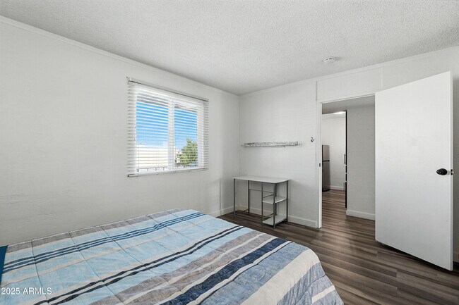 Building Photo - 3313 N 68th St