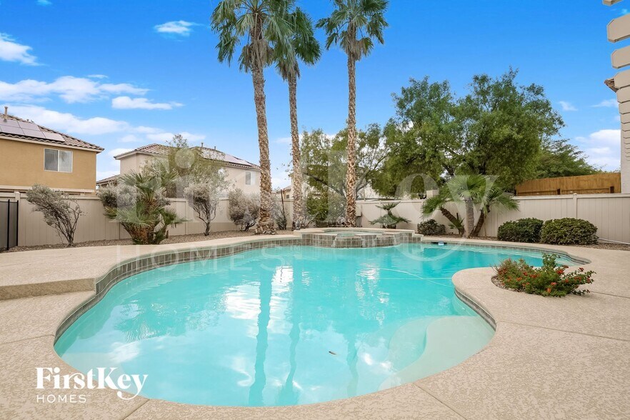 Building Photo - 1031 Dawn Valley Dr