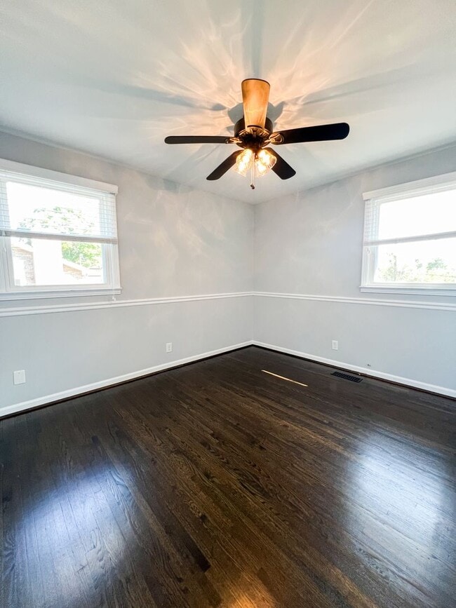 Building Photo - 2108 Barkley Dr