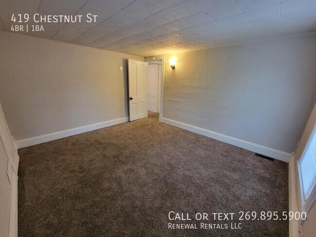 Building Photo - 419 Chestnut St
