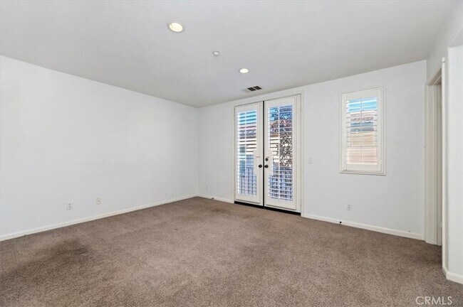 Building Photo - 4433 Owens St