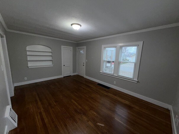 Building Photo - 64 Herbert St SW