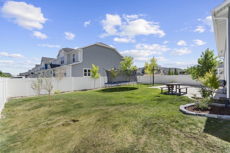 Building Photo - 5141 Lower Wood Ln