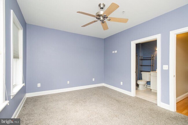 Building Photo - 1324 Race St