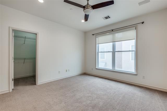 Building Photo - 4310 Buena Vista St