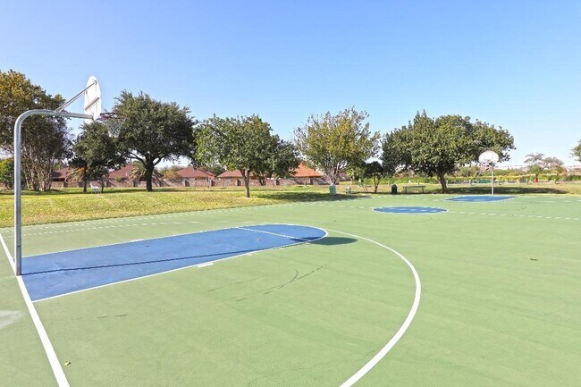 Building Photo - 407 Cinnamon Teal Loop