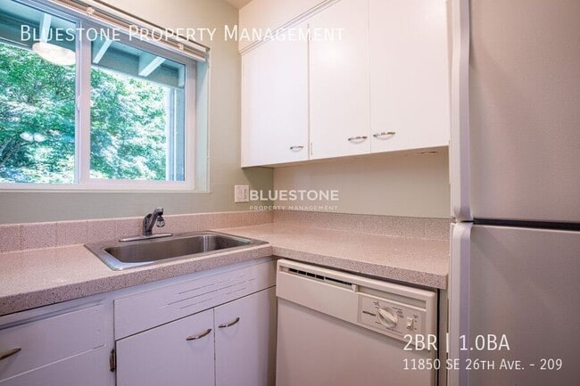 Building Photo - 11850 SE 26th Ave