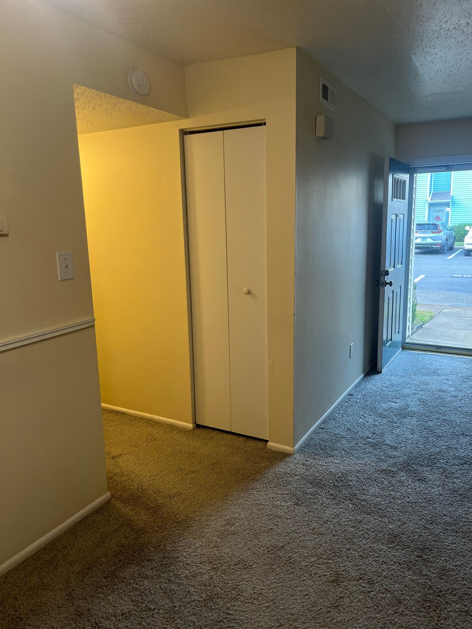 Building Photo - 308 Thalia Station Ct