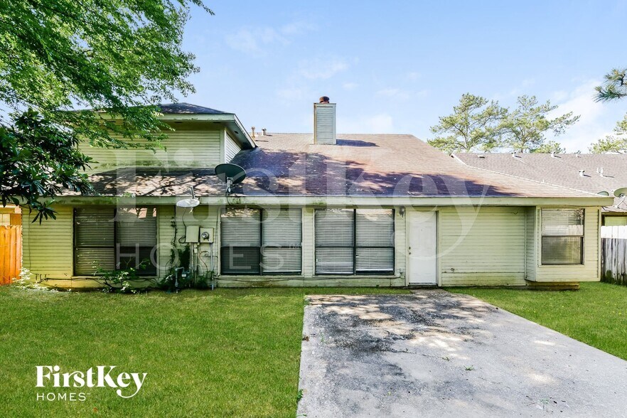 Building Photo - 8511 Stagewood Dr