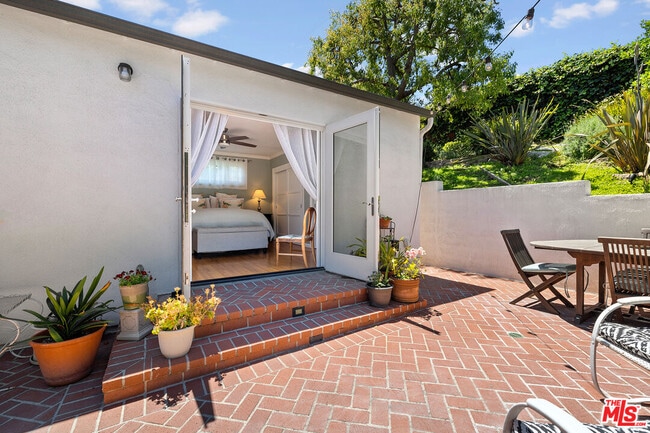 Building Photo - 5838 Abernathy Dr