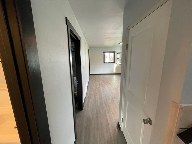 Building Photo - 2320 D Ave