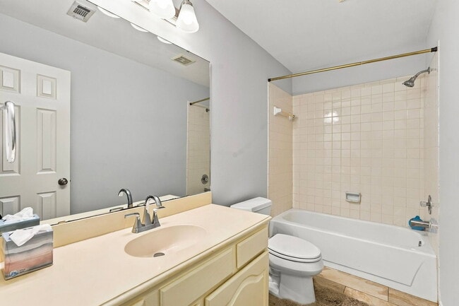 Building Photo - 7744 Champion Pines Dr