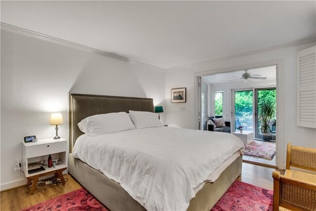 Building Photo - 925 Highland Terrace NE