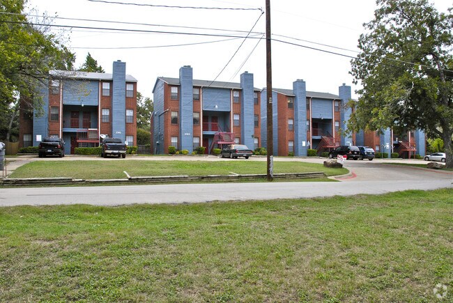 Building Photo - 2361-2367 Little Pocket Rd