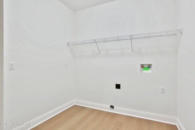 Building Photo - Amazing New Country Home For Rent