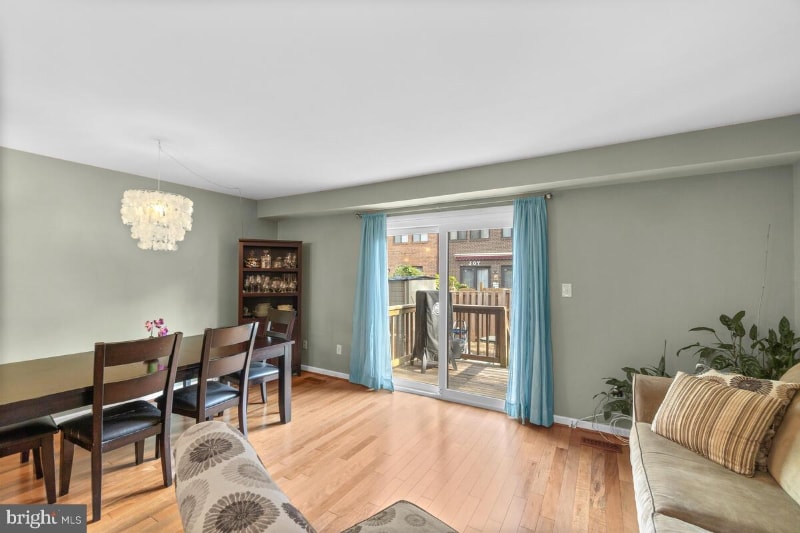 Building Photo - 5615 Open Sky