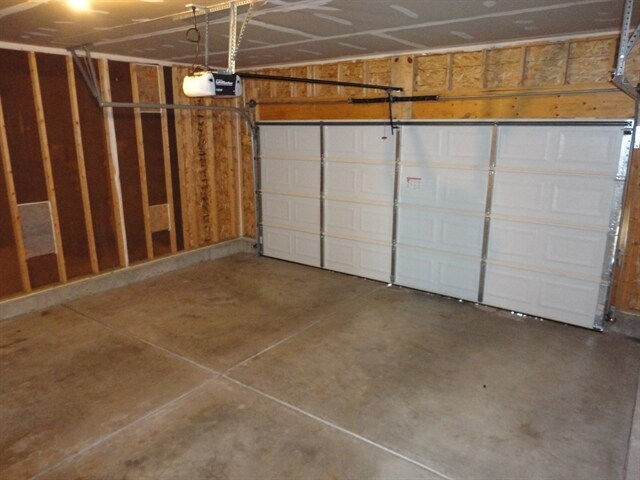 Building Photo - 2925 Shetland Ln