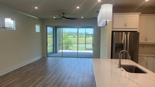 Building Photo - 10279 Bonavie Cv Dr