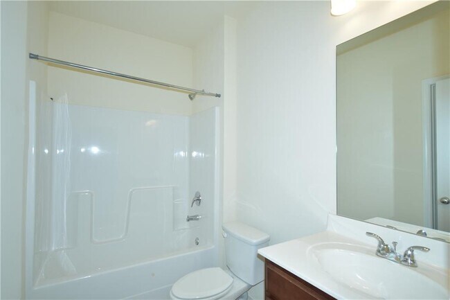Building Photo - 3094 Tofte Dr