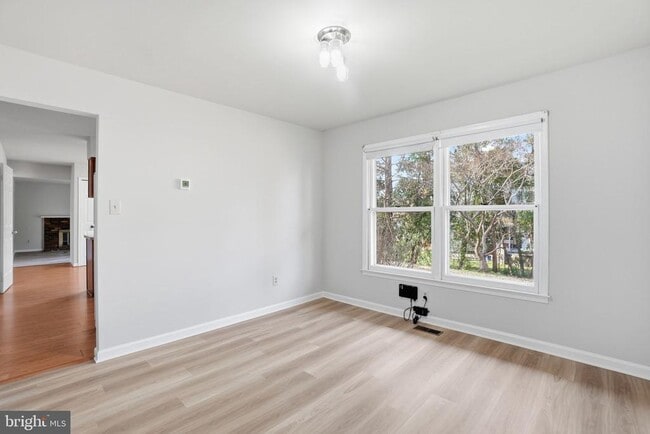 Building Photo - 9713 Waterline Dr