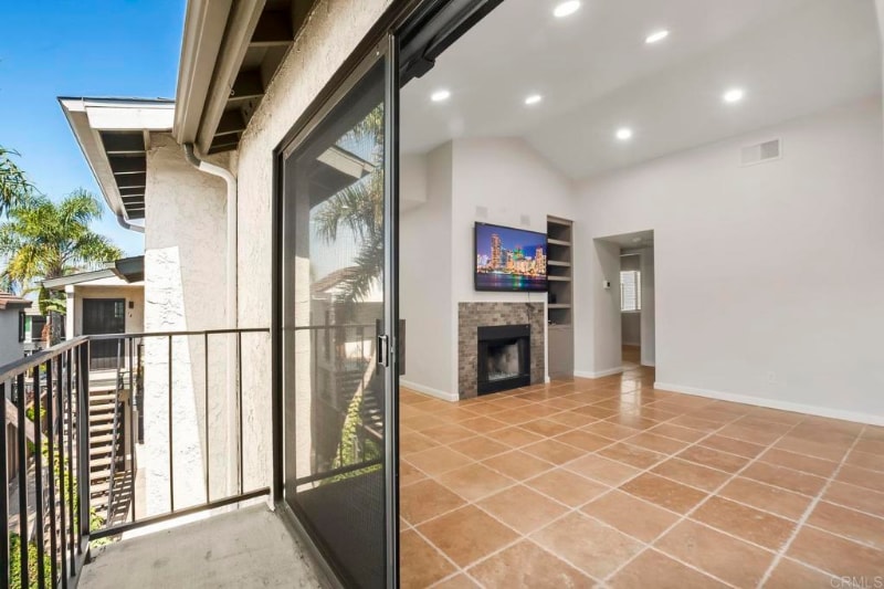 Building Photo - 3935 Oregon St