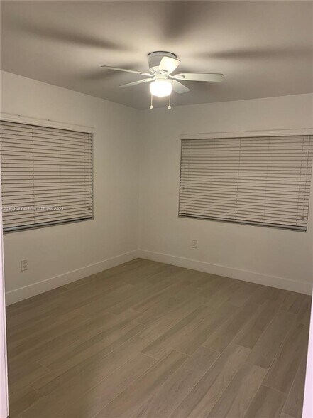 Building Photo - 315 Majorca Ave