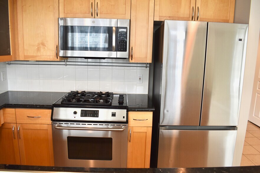 Kitchen - 2929 1st Ave