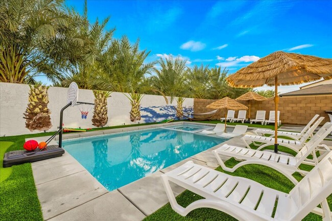 Building Photo - 83796 Moreno St