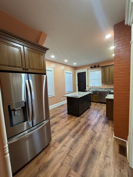 Kitchen - 45 Saint Johns Pl