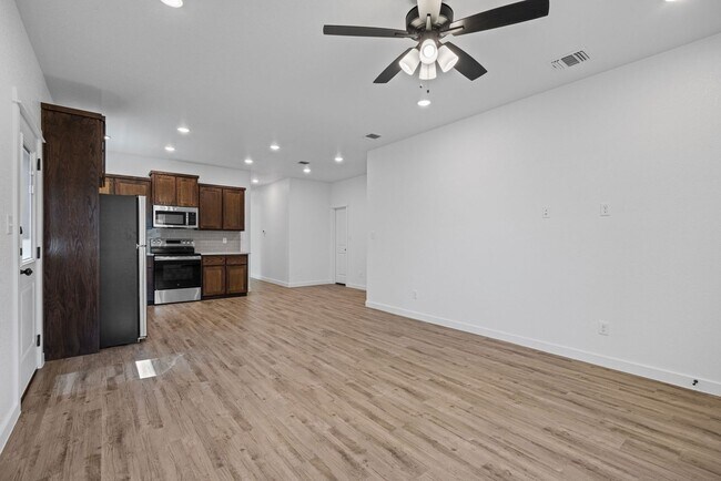 Building Photo - 3607 Pintail Ln