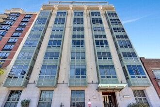 Building Photo - 689 Marin Blvd