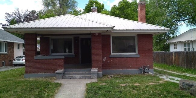 Building Photo - 337 N 200 E