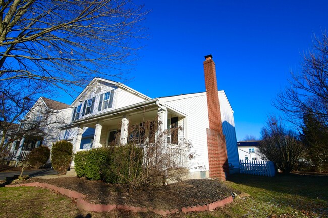 Building Photo - 4400 Greensbury Dr