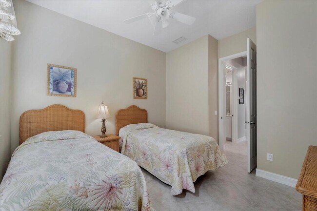 Building Photo - 10599 Silverton Ln