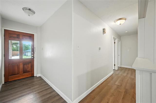 Building Photo - 403 Ola Ln