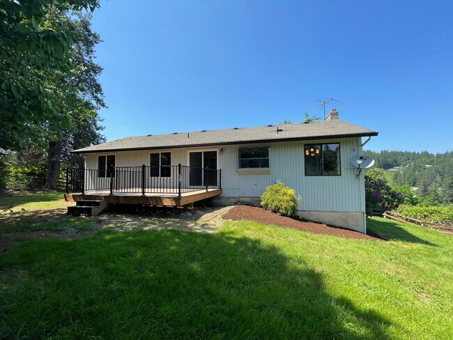 Building Photo - Private Valley Remodeled Home In Damascus 3Bd/2.5Ba with Basement!!! Beautiful Deck with Amazing ...