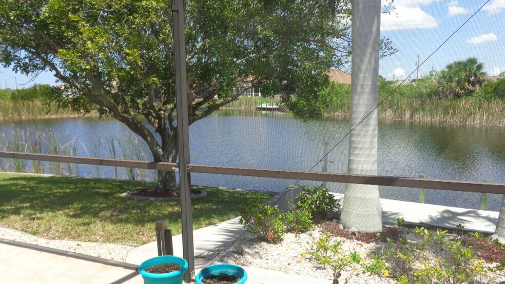 Building Photo - 1207 NW 18th St