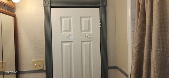 Building Photo - 4612 Hain St