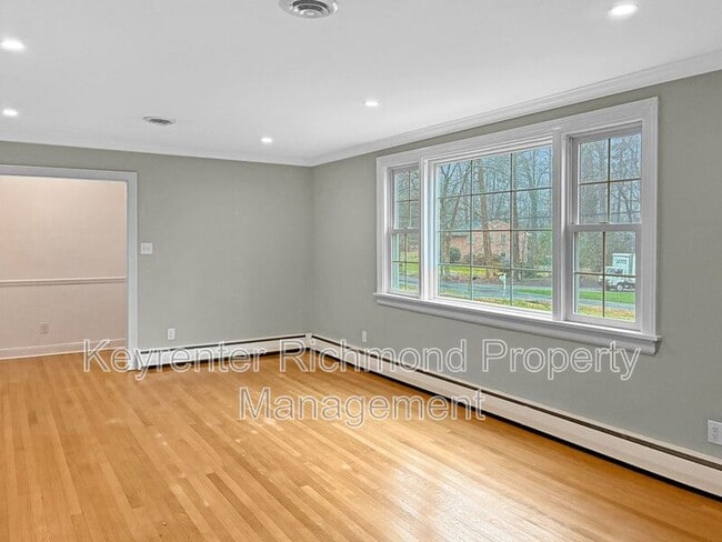 Building Photo - 4233 Pawnee Rd