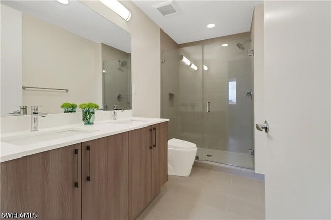 Building Photo - 26600 Rosewood Pointe Dr