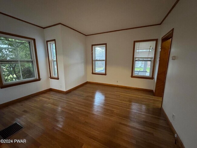 Building Photo - 758 Texas Palmyra Hwy